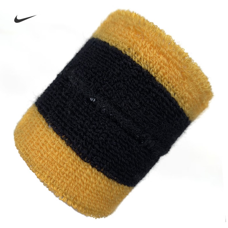 معدات الحماية لحارس المرمى من  - مراجعة Cycling Gear Nike وسعره